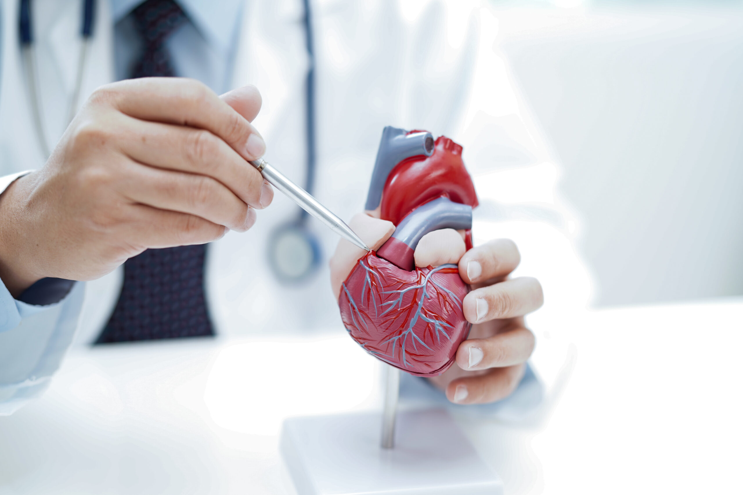 Não existe tal coisa como muito cedo para TAVI em estenose aórtica grave assintomática